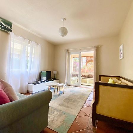 Beachfront Villa In A Beautiful And Secured Complex Flic-en-Flacq エクステリア 写真