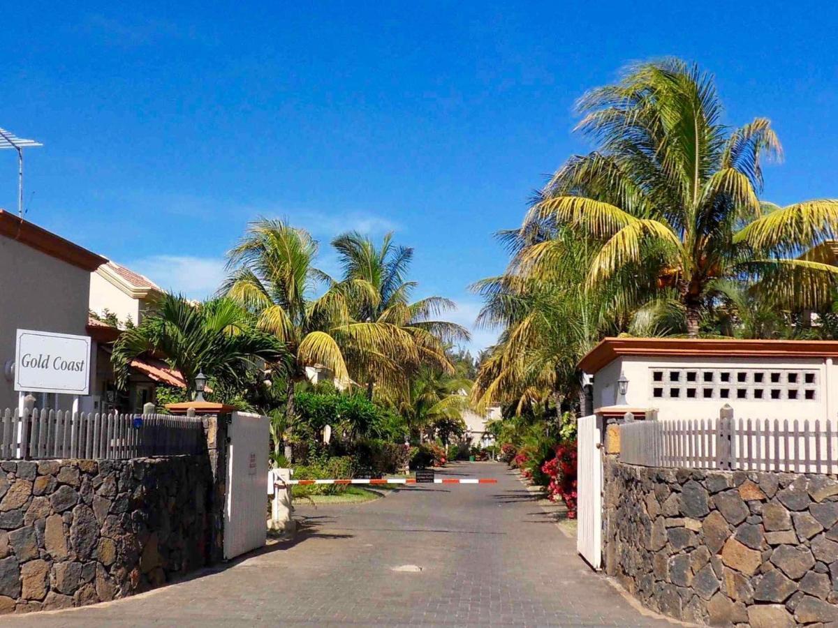 Beachfront Villa In A Beautiful And Secured Complex Flic-en-Flacq エクステリア 写真