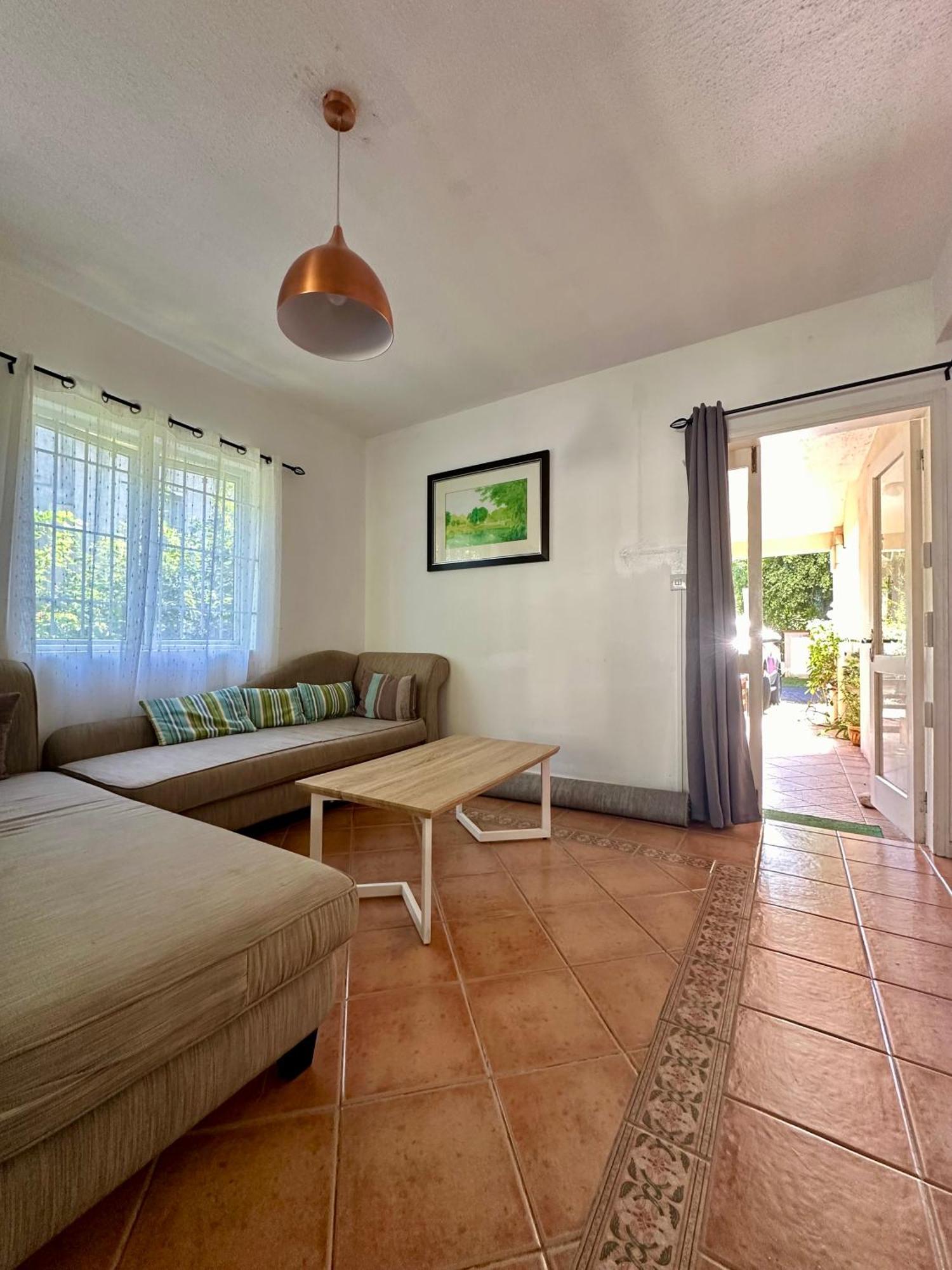 Beachfront Villa In A Beautiful And Secured Complex Flic-en-Flacq エクステリア 写真